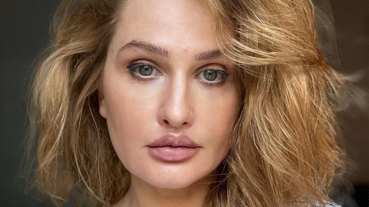 corina-bacanu_22469600