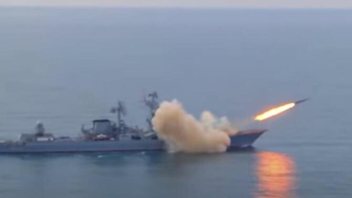 nava-moskva-scufundare-slujba_15893600