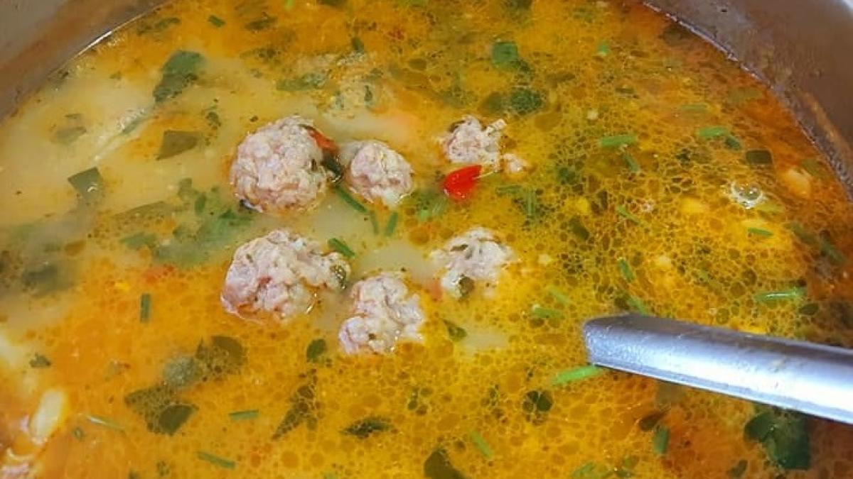 ciorba-de-perisoare--reteta-clasica_46483300