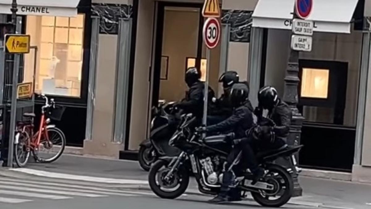 jaf-chanel-paris_40222100