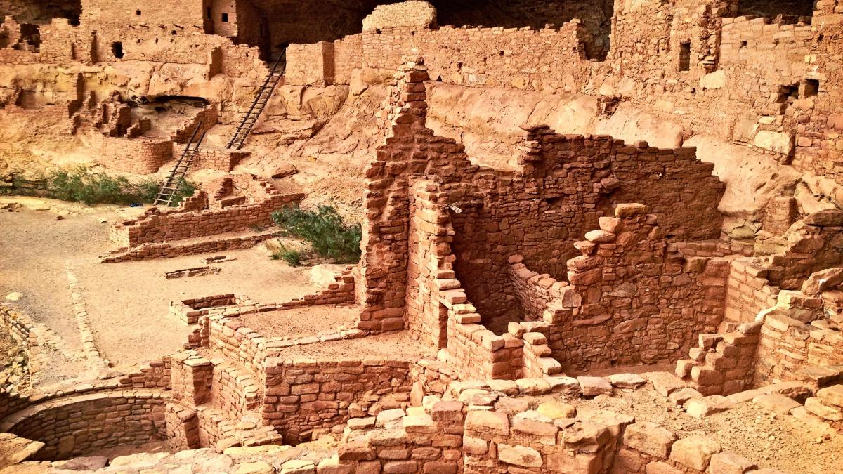 russ-mccabe-4f_fhoan3bi-unsplash_72225000