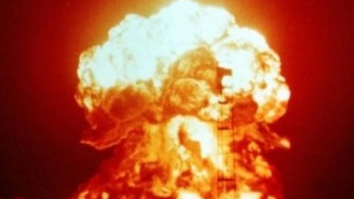125231555767492557674_bomba-nucleara