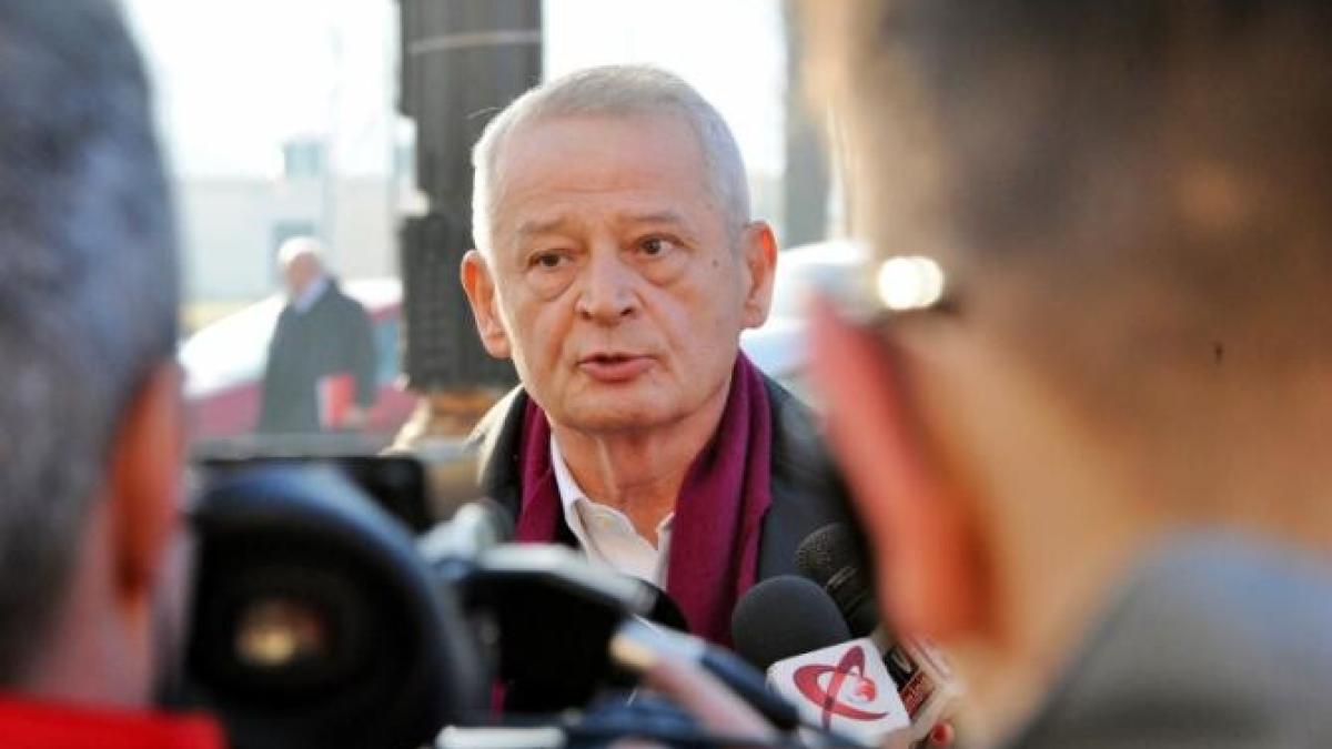 sorin-oprescu--retinut-in-grecia_36353900