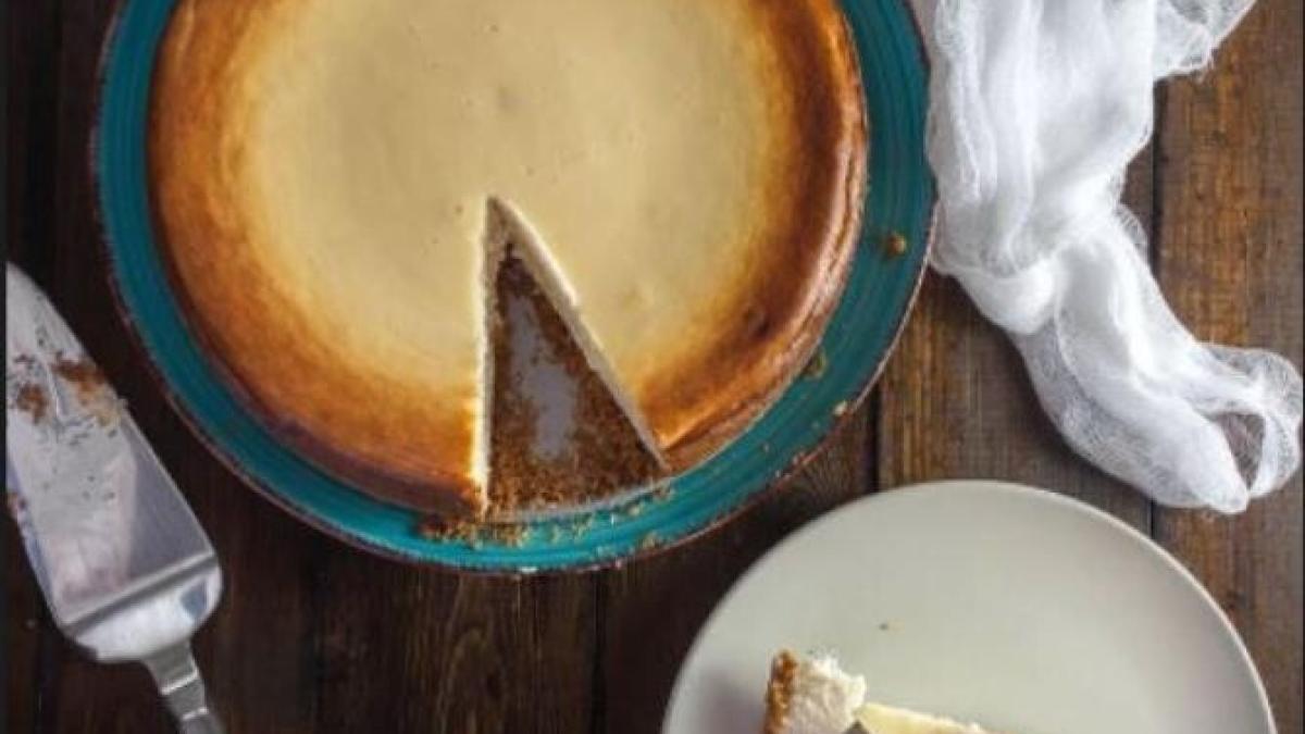 cheesecake-usor-cu-iaurt--fara-coacere--adauga-acest-fruct-pentru-un-gust-si-mai-bun_86159800