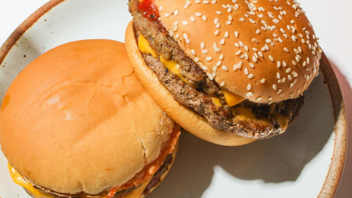 pexels-polina-tankilevitch-4109133_44624400