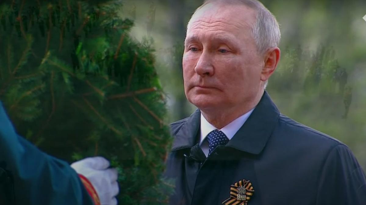 putin-depunere-flori_79267000