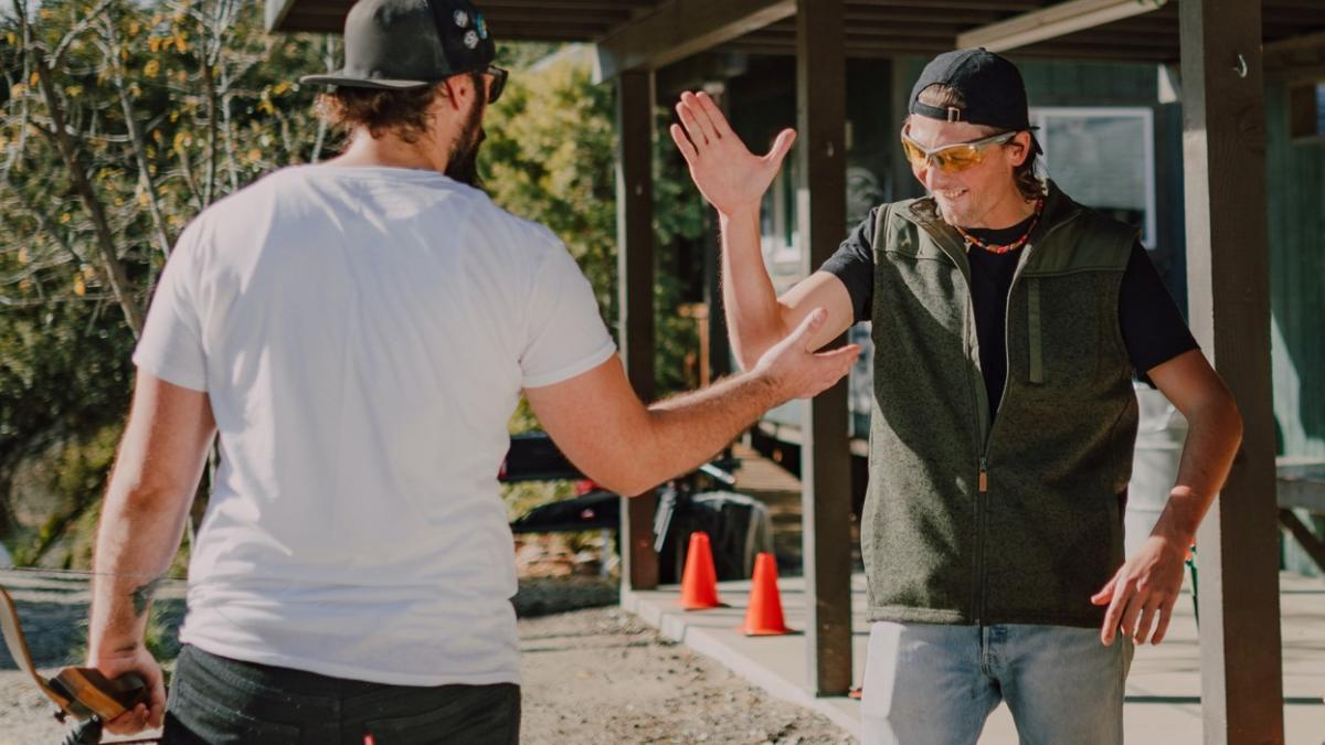 modalitati-prin-care-poti-determina-oamenii-sa-coopereze-cu-tine_04394600