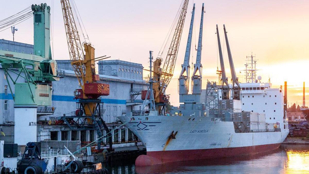 odesa-nave-rusia-export_82368000