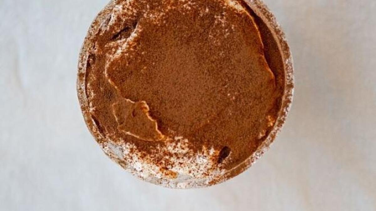 tiramisu-cu-piersici--fara-lactoza--este-atat-de-bun-incat-toti-invitatii-va-vor-cere-reteta_01158600