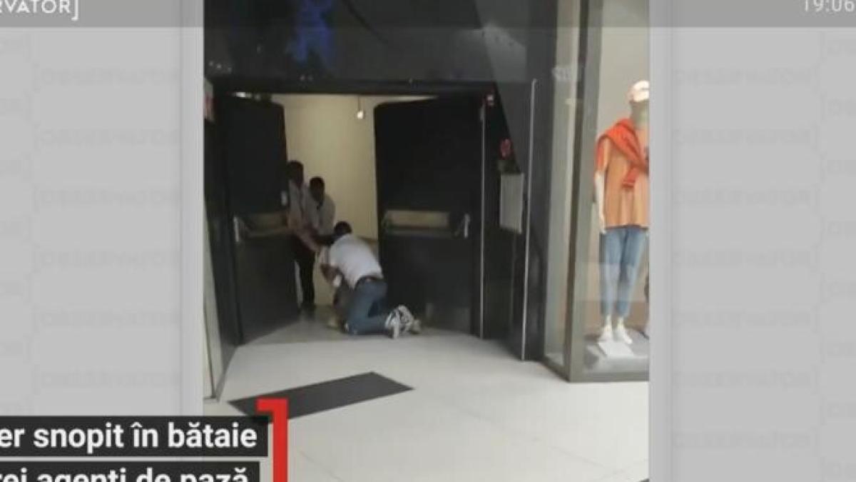 livrator-calcat-picioare-mall_24720800