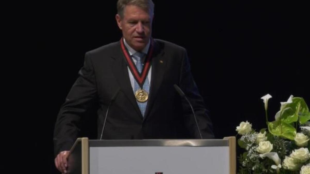 video-iohannis-a-primit-premiul-european-carol-al-iv-lea-reactia-presedintelui_31266700