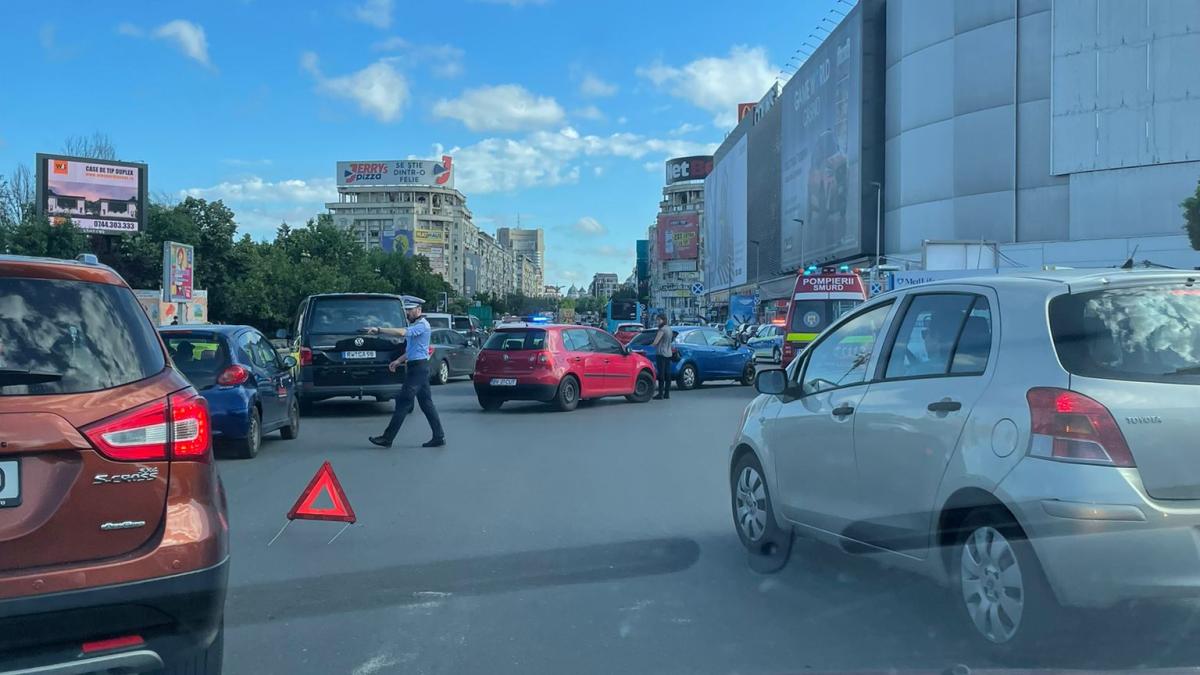 trafic_blocat_unirii_1_pxl_83896700