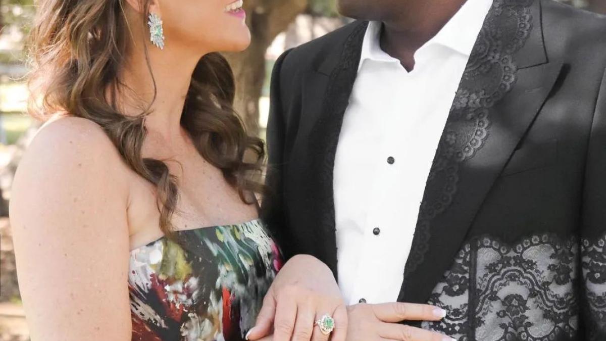 saman-durek-princess-martha-louise_79701300