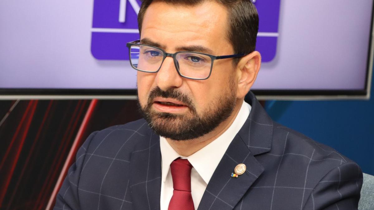 adrian-chesnoiu_23015000