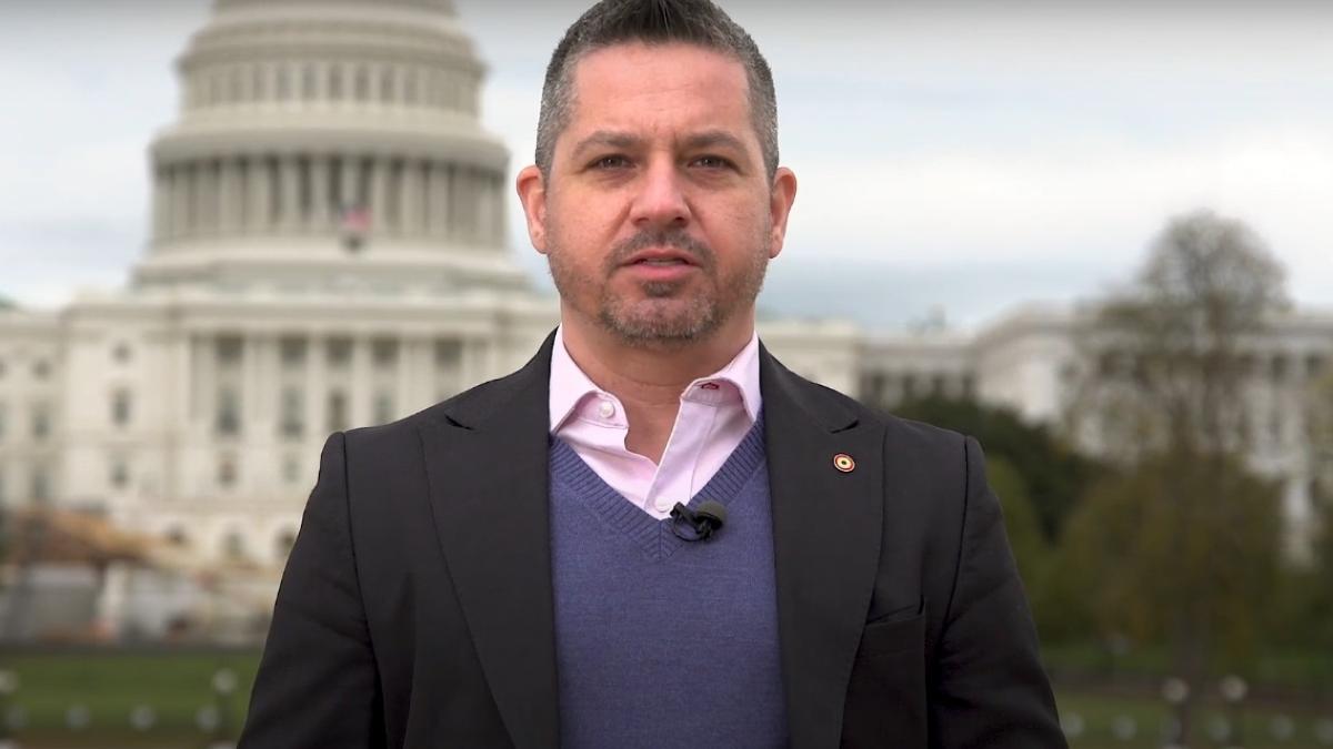 bogdan-banu_01494400