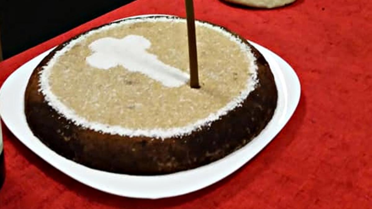 mosii-de-vara-iunie-2022--reteta-coliva-ca-la-bunica--parfumata-si-gustoasa--ai-nevoie-de-trei-ingrediente-secrete_11148000