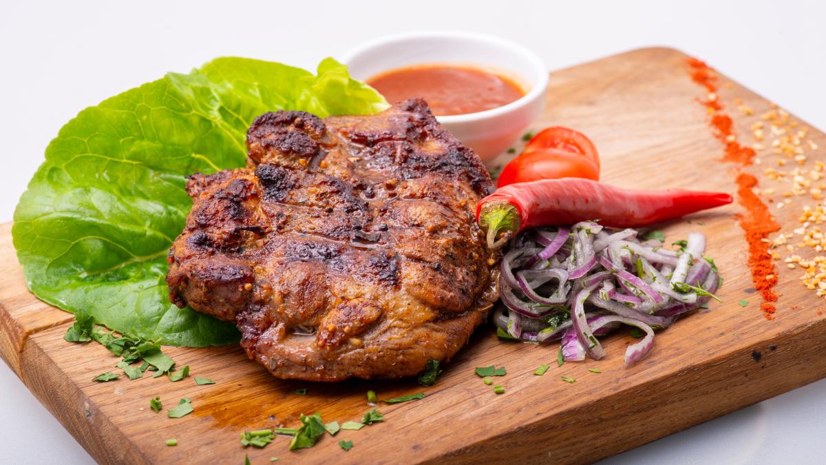 harti-nu-se-mai-tine-post-pexels-ruslan-khmelevsky-8294174_68572600