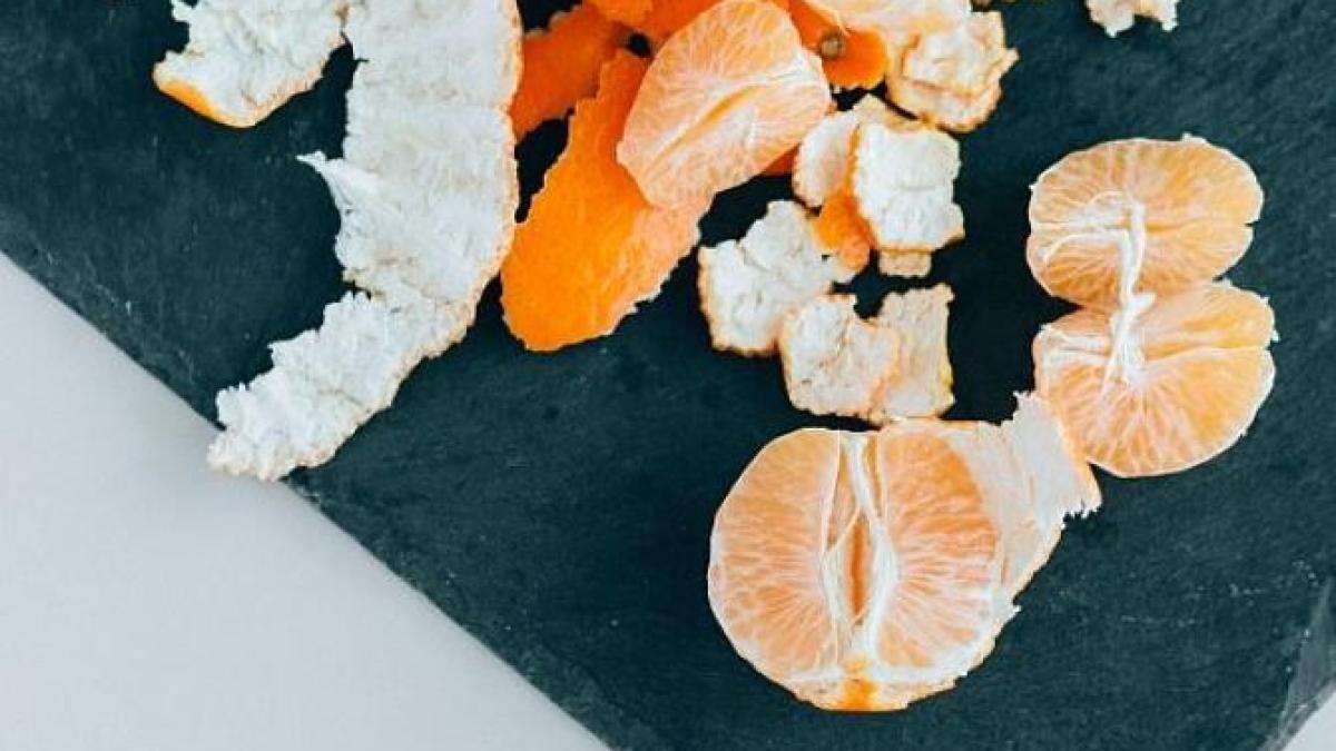 puneti-cojile-de-portocala-in-masina-de-spalat---ceea-ce-se-intampla-este-uimitor_66792600