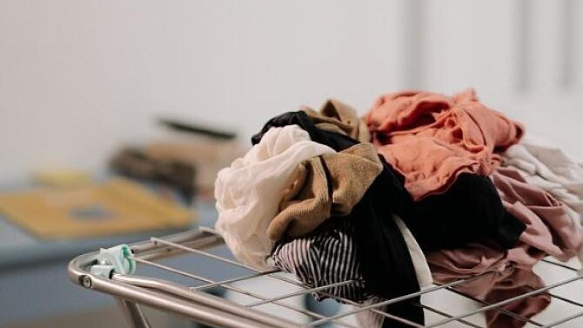 fierbe-hainele-intr-o-oala-cu-apa---vei-fi-uimit-de-rezultat--care-este-cu-adevarat-uimitor_08196000