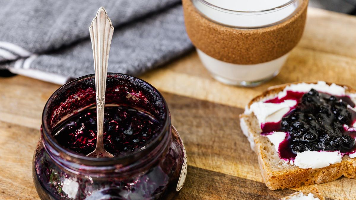 cum-faci-dulceata-de-visine--reteta-foarte-usoara_34884800