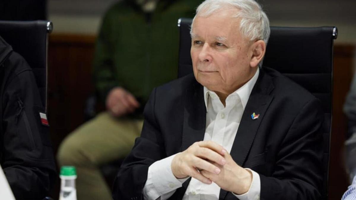 kaczynski-a-demisionat-din-functia-de-vicepremier_00304000