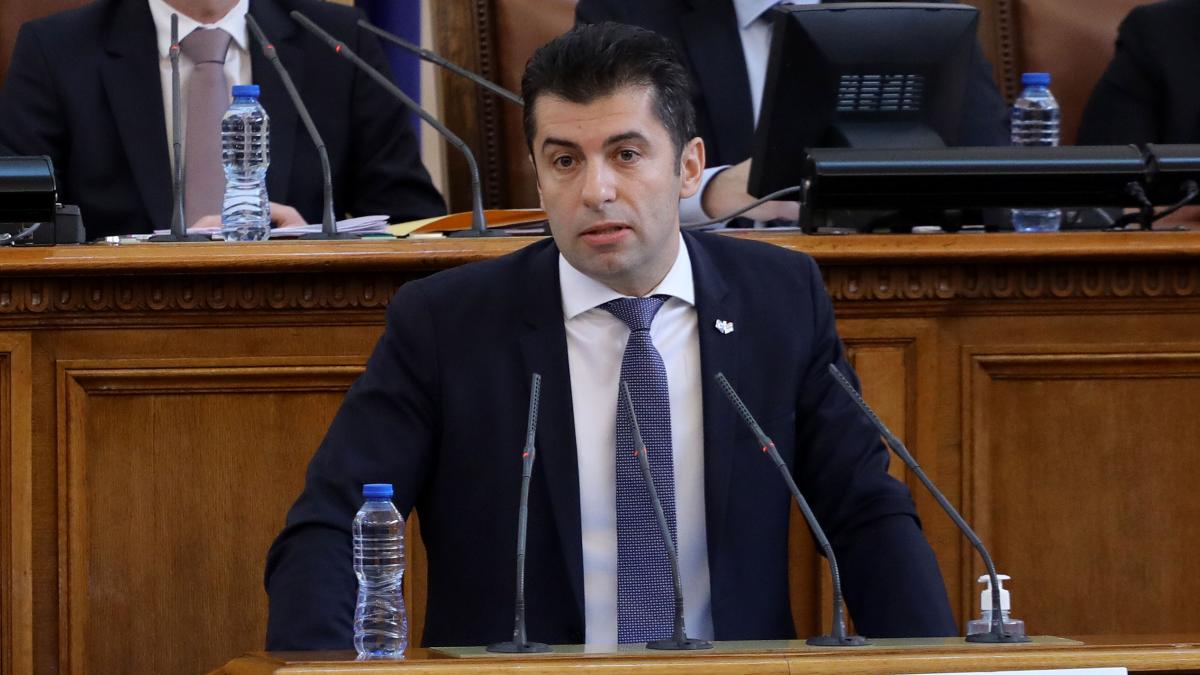 ce-s-ar-putea-intampla-dupa-motiunea-de-cenzura-impotriva-guvernului-bulgar_30557800