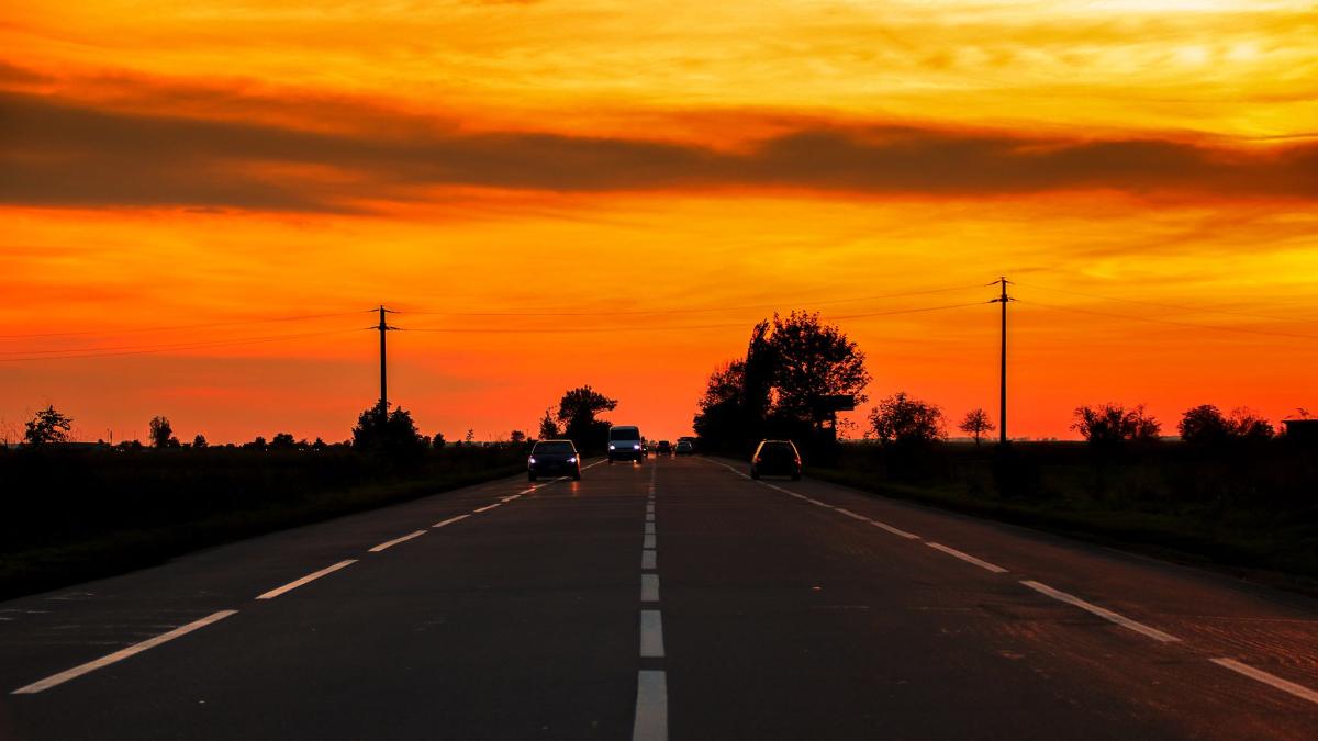 drum_european_acostament_banda_titi_aur_pxl_85086900