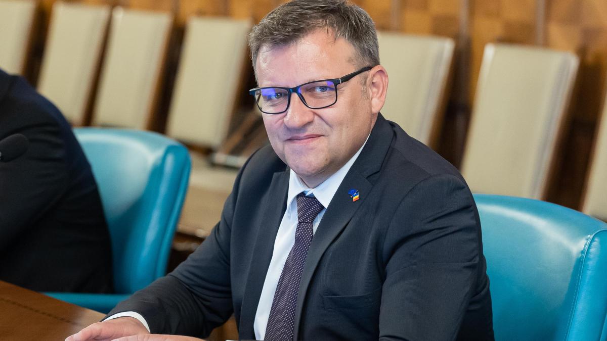 marius_budai_guvern_muncitori_platforme_gov_64362500