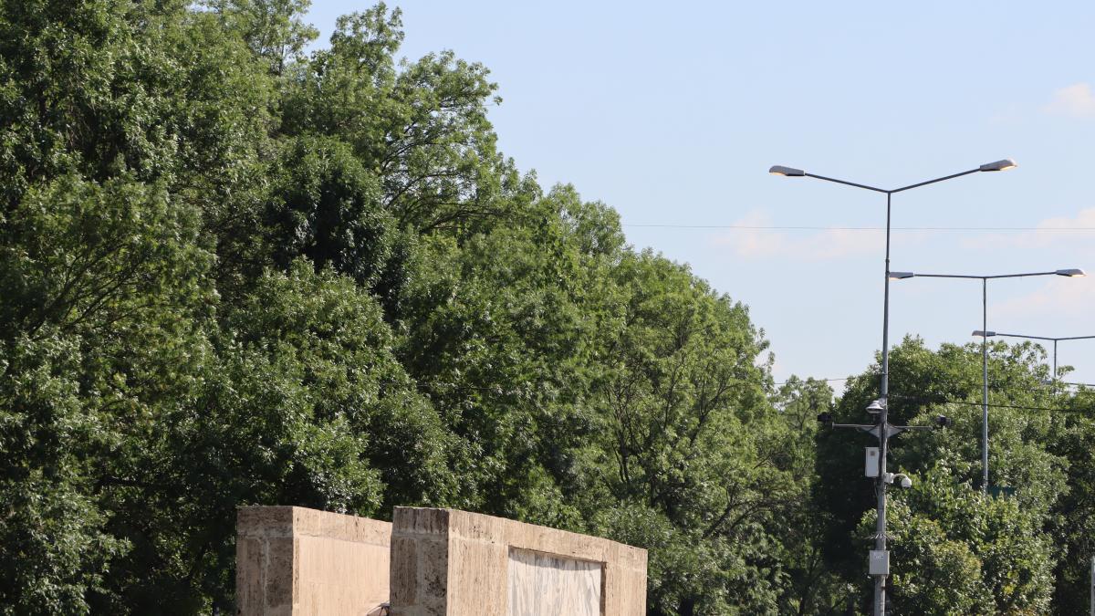 iluminat-stradal_78956400