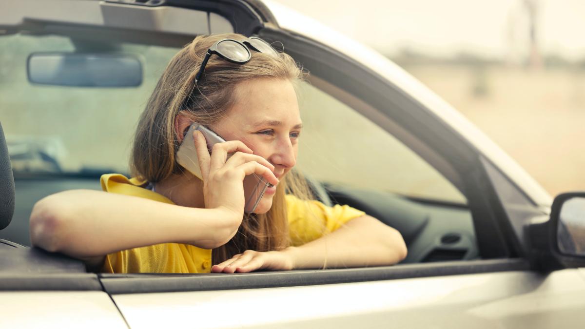 nou-regulament-privind-roamingul-in-tarile-ue--atentie-la-suprataxe_05237900