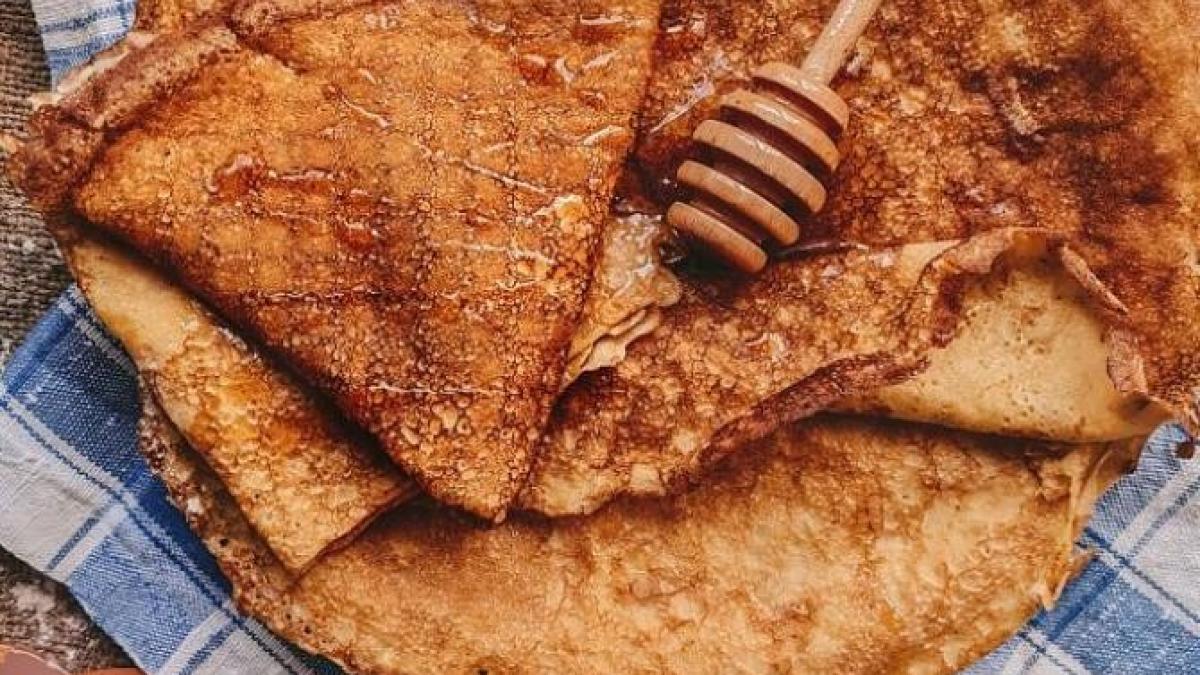 reteta-de-clatite-trei-pahare----chiar-si-cea-mai-neexperimentata-gospodina-le-va-face-delicioase_52288400