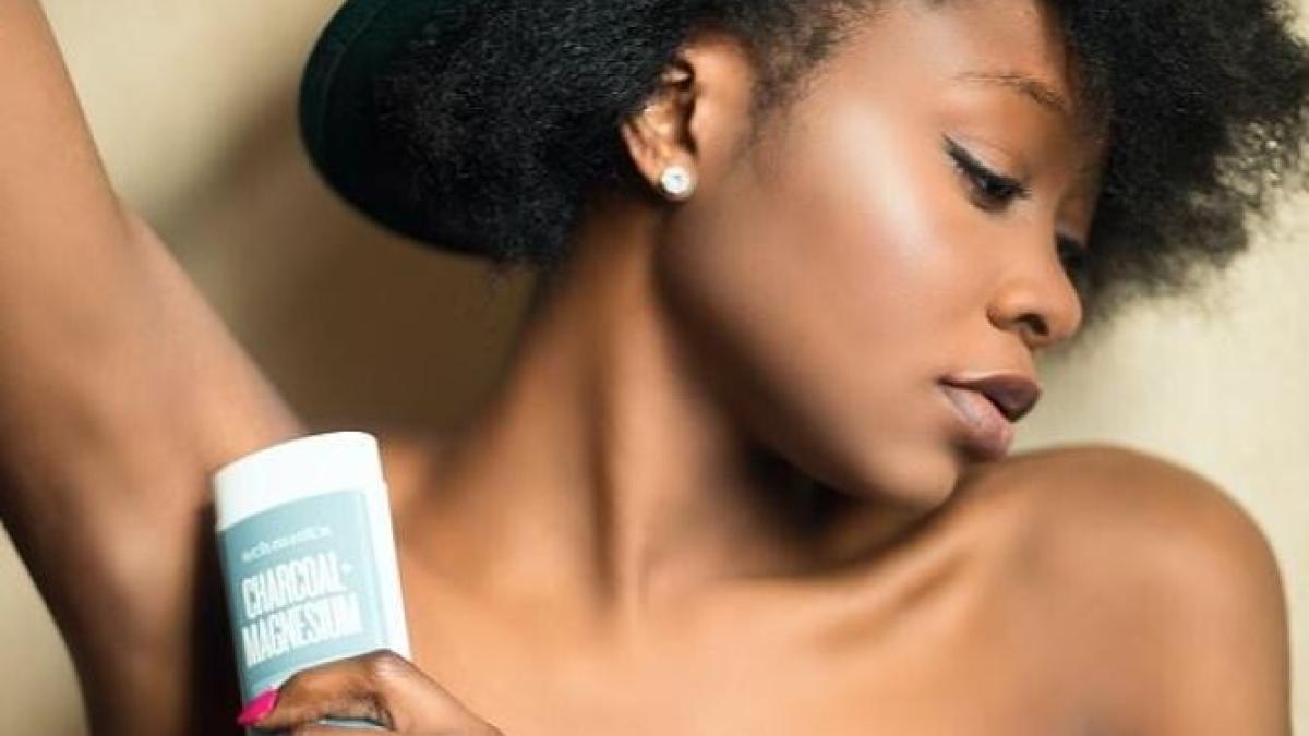 deodorant-cu-salvie-si-ulei-de-arbore-de-ceai--facut-in-casa---nu-irita-pielea-si-are-un-miros-placut_43284800