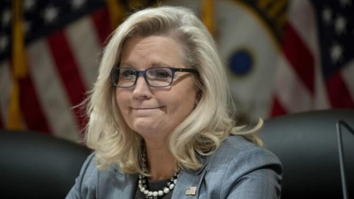 desi-doreste-sa-candideze-in-2024--donald-trump-are-competitie-in-partidul-republican-din-partea-lui-liz-cheney_15853600