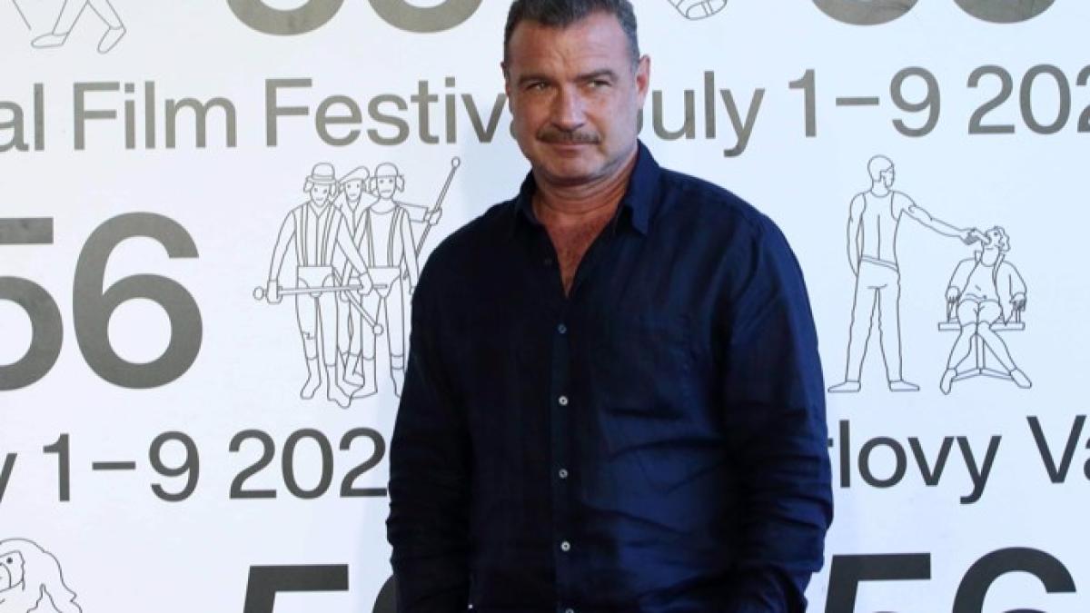 karlovy-2022--liev-schreiber-2_04319200