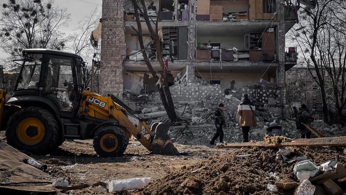 oligarhul-oleg-deripska-considera-invazia-rusiei-din-ucraina-o-eroare-colosala_93078200