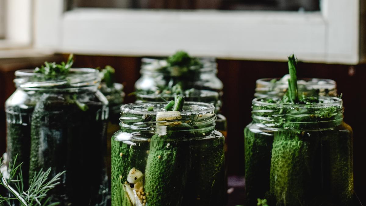 castraveti-murati-in-otet--reteta-foarte-simpla-ies-crocanti_01995600