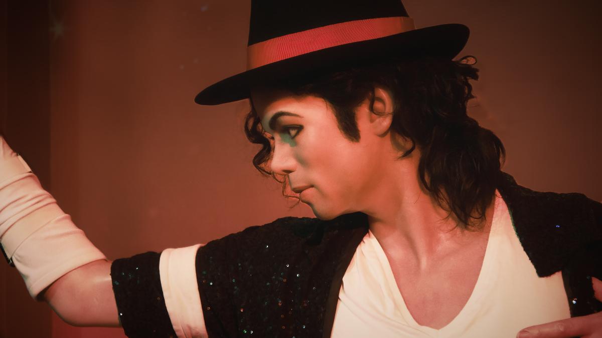 michael-jackson-melodii-eliminate-controversa_65743700