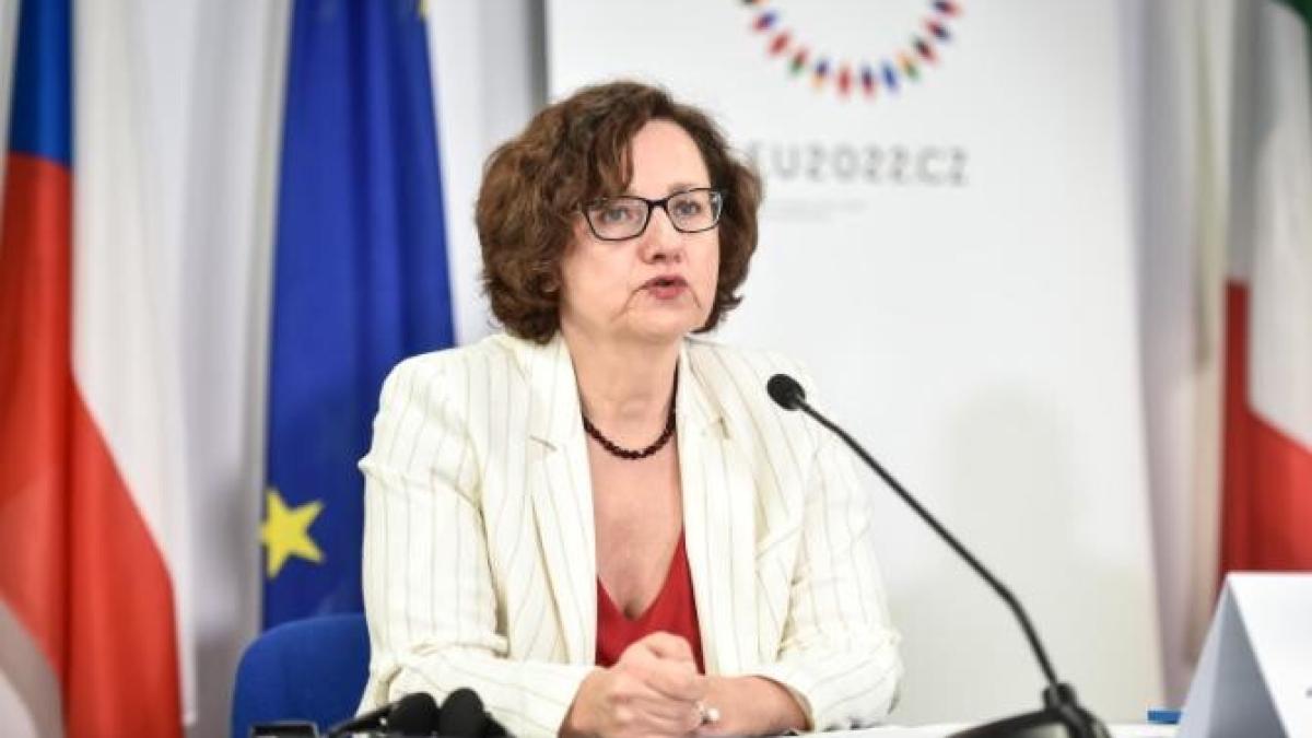 ambasadoarea-cehiei-la-bucuresti--halka-kaiserova_85357700