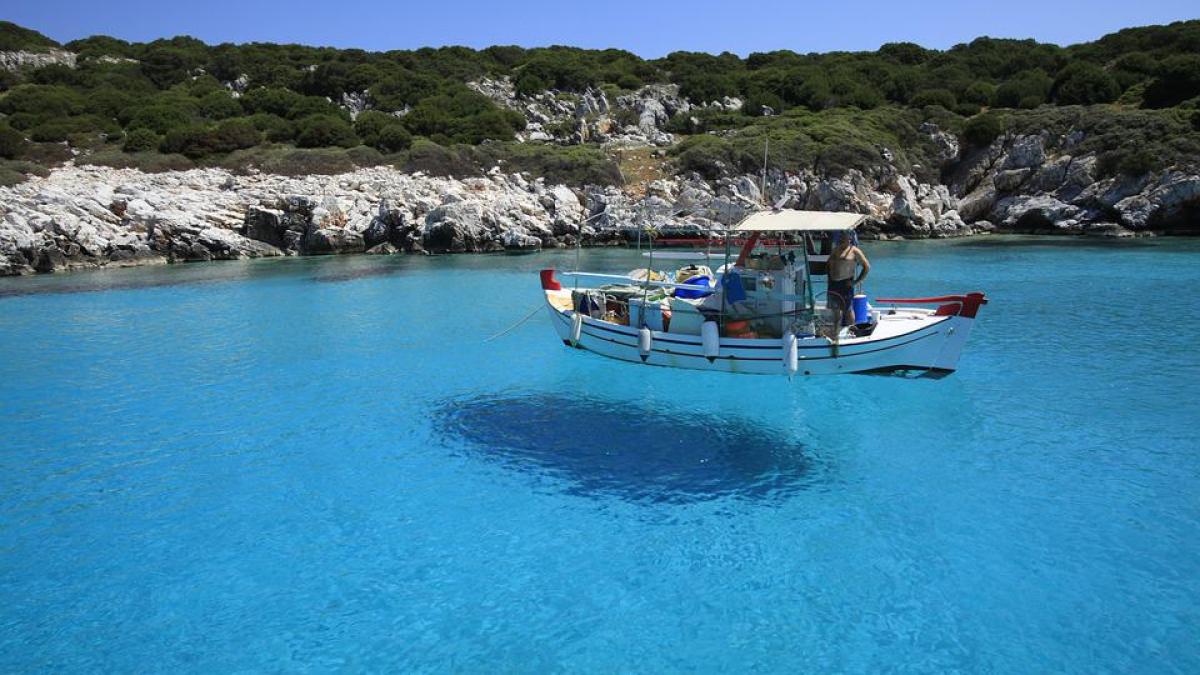 insula-grecia-putin-cunoscuta-de-romani_44008500