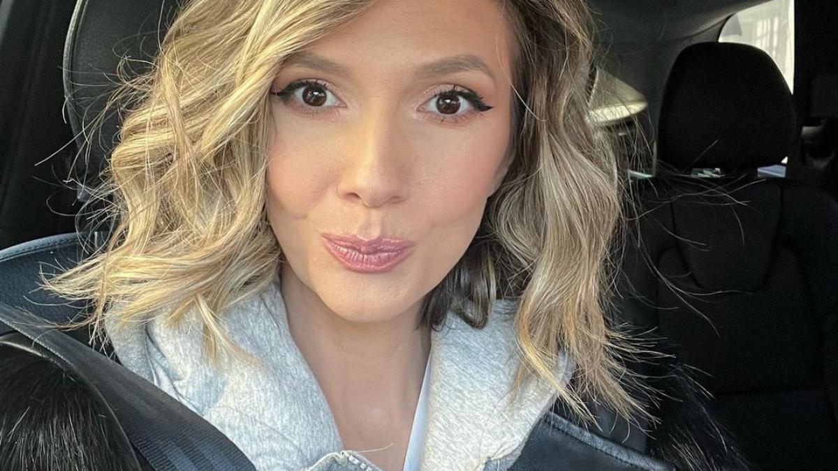 adela_popescu_83555800