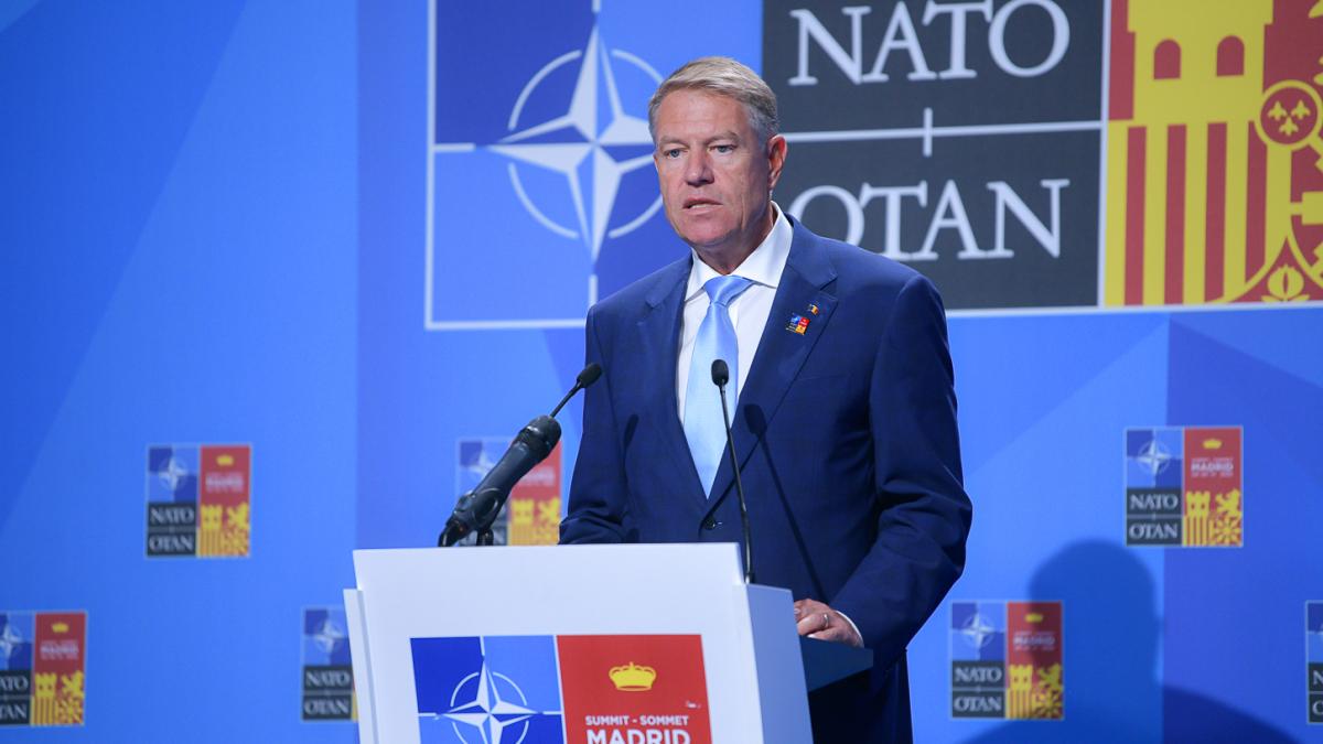 iohannis-secretar-general-nato-mugur-ciuvica_69911600