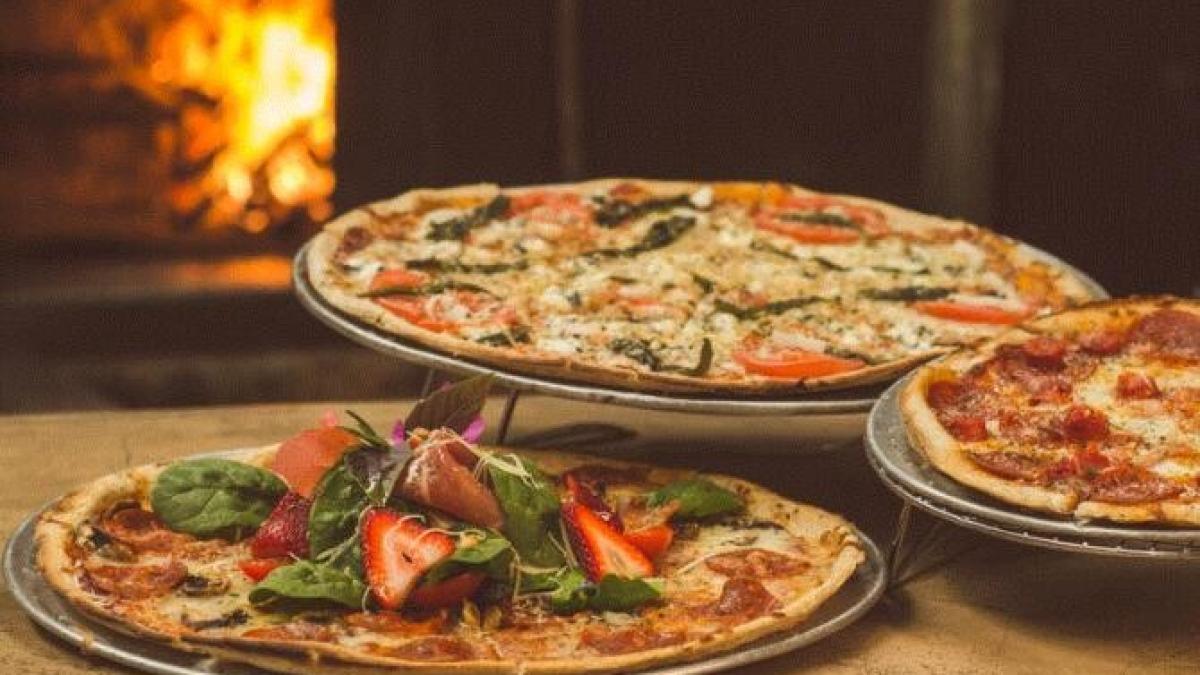 pizza-perfecta--gata-in-20-de-minute---secretul-celui-mai-subtire-aluat_73999500