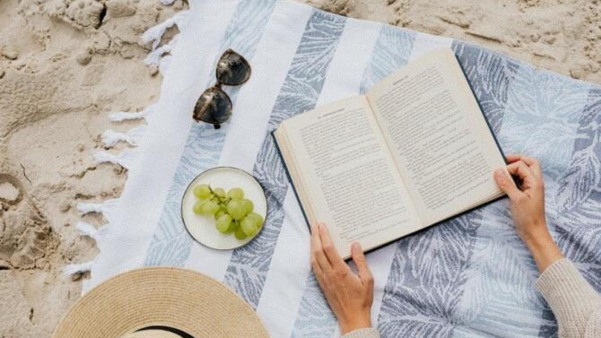 prosoapele-de-plaja--aspre-din-cauza-soarelui-si-a-apei-sarate--vor-deveni-super-moi---iata-ce-trebuie-sa-faci_69272900