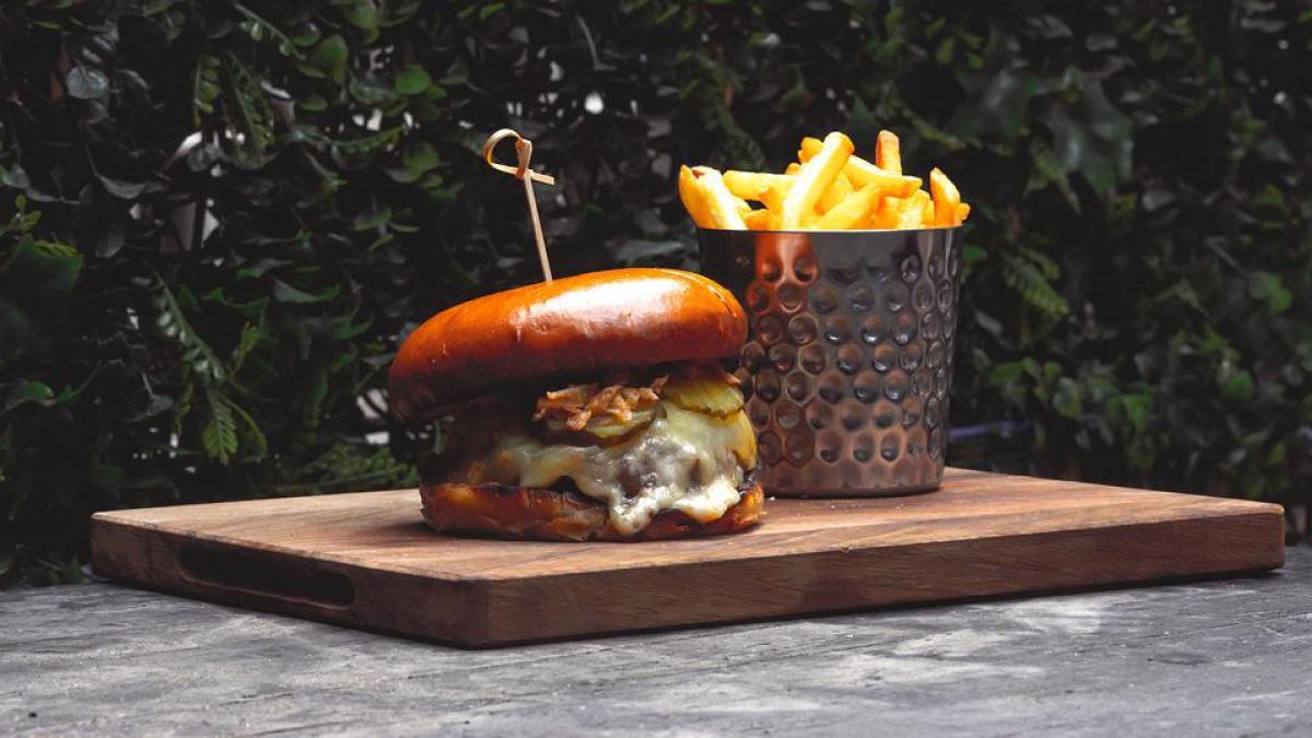 de-ce-astazi-puteti-manca-orice-si-oricat-doriti--fara-mustrari-de-constiinta_95353800