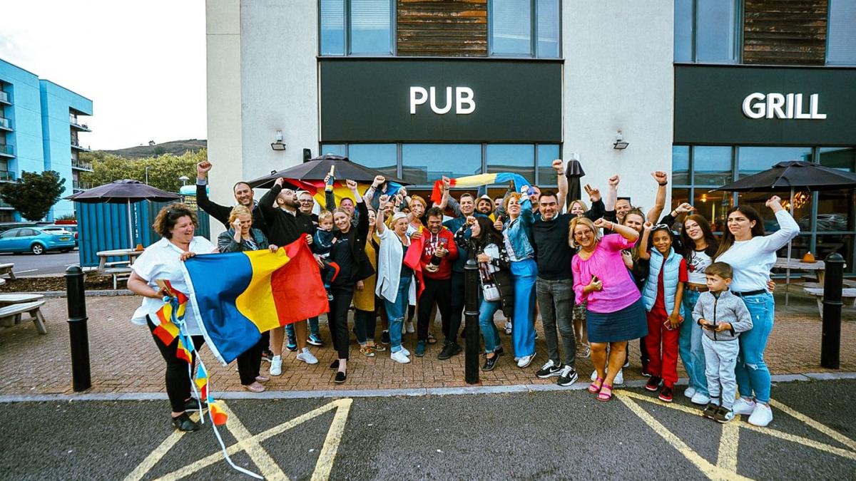 avram_iancu_bristol_canal_fb_70104300