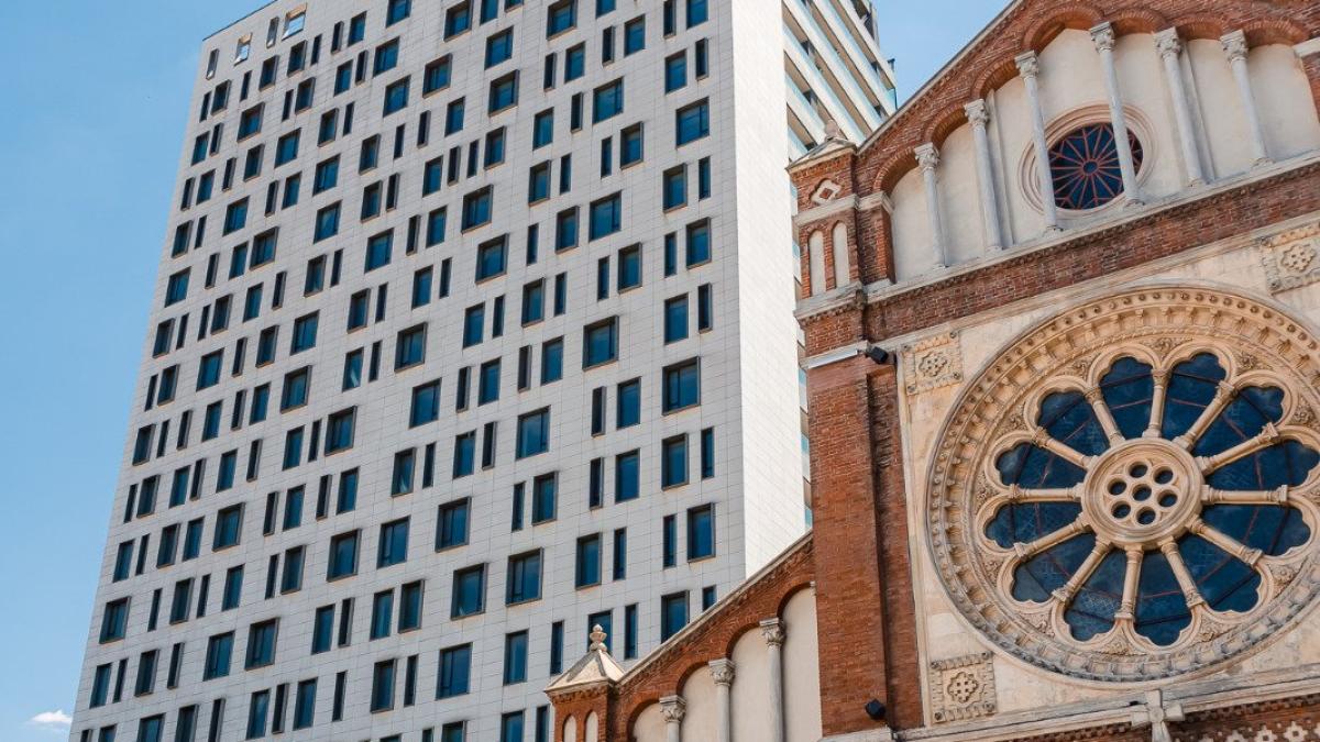 cathedral-plaza-nicusor-dan-bulai_55068200