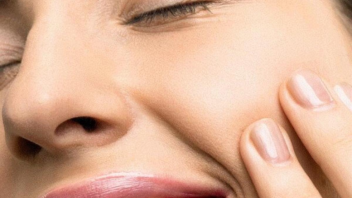 cum-ne-putem-albi-dintii-acasa---trei-produse-din-bucatarie--pentru-un-zambet-de-hollywood_33033000