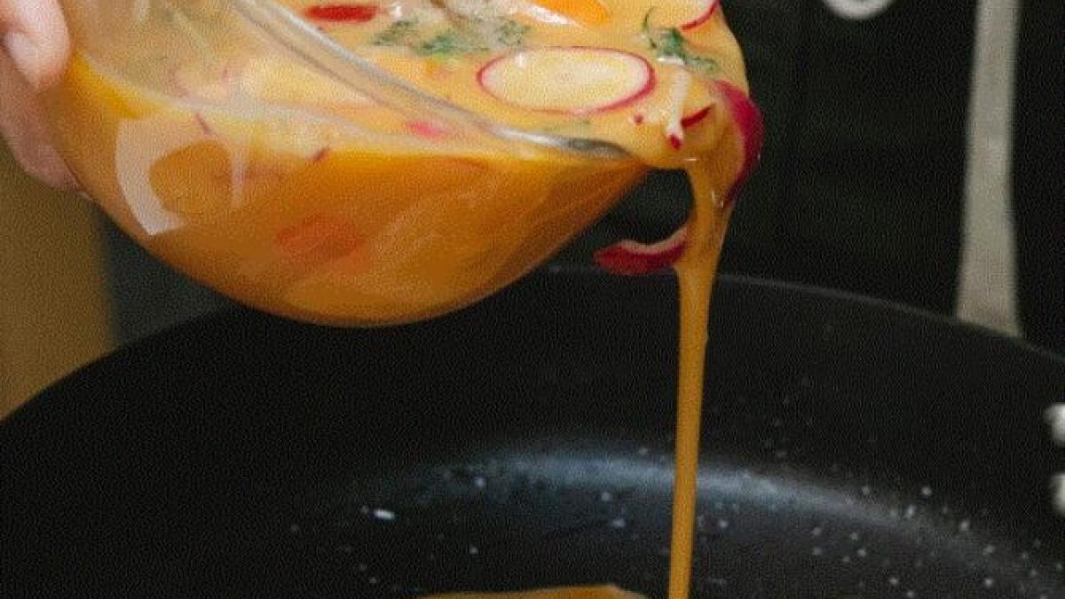 omleta-toscana-pentru-micul-dejun----secretul-sosului-care-ii-da-un-gust-deosebit_16815500