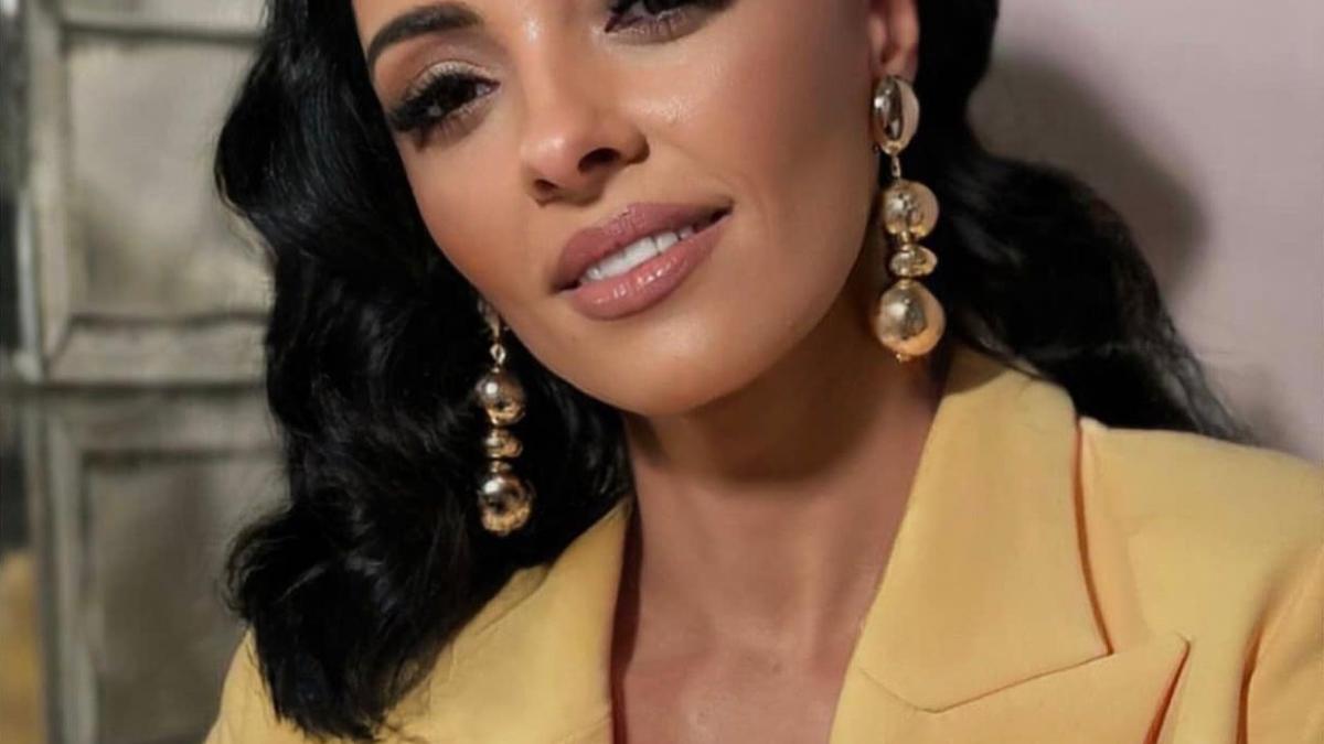 cosmina-pasarin--in-asteptarea-persoanei-potrivite-o-relatie-nu-se-formeaza-dupa-cateva-nopti-de-amor_01068000