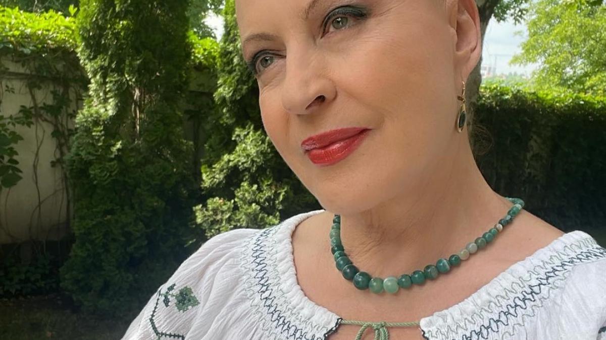 maria-dragomiroiu--singurul-lucru-din-viata-ei-pe-care-l-ar-schimba-nu-mi-as-mai-dori-sa-fiu-copil---_17830400